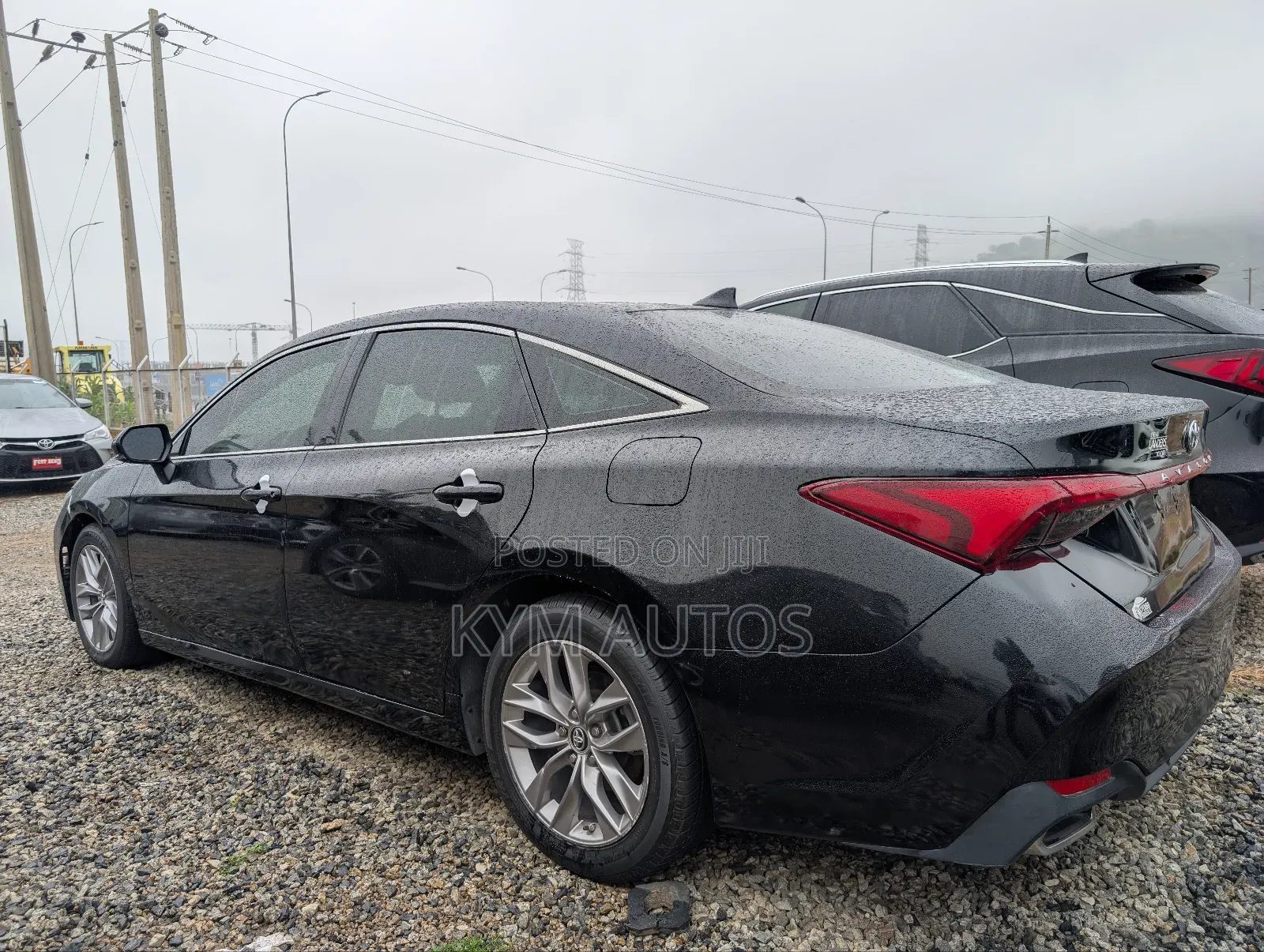 Toyota Avalon XLE FWD Sedan (3.5L V6 8A) 2019 Black