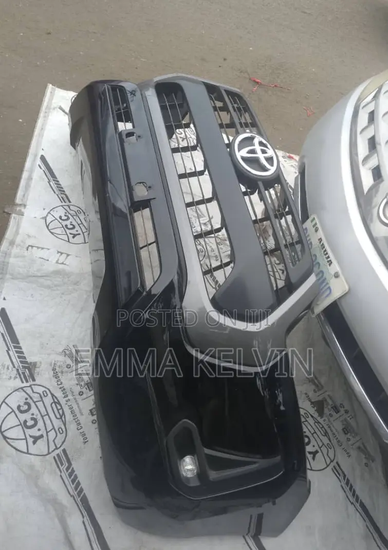 Complete for Bumper for Toyota Hilux 2020 Model