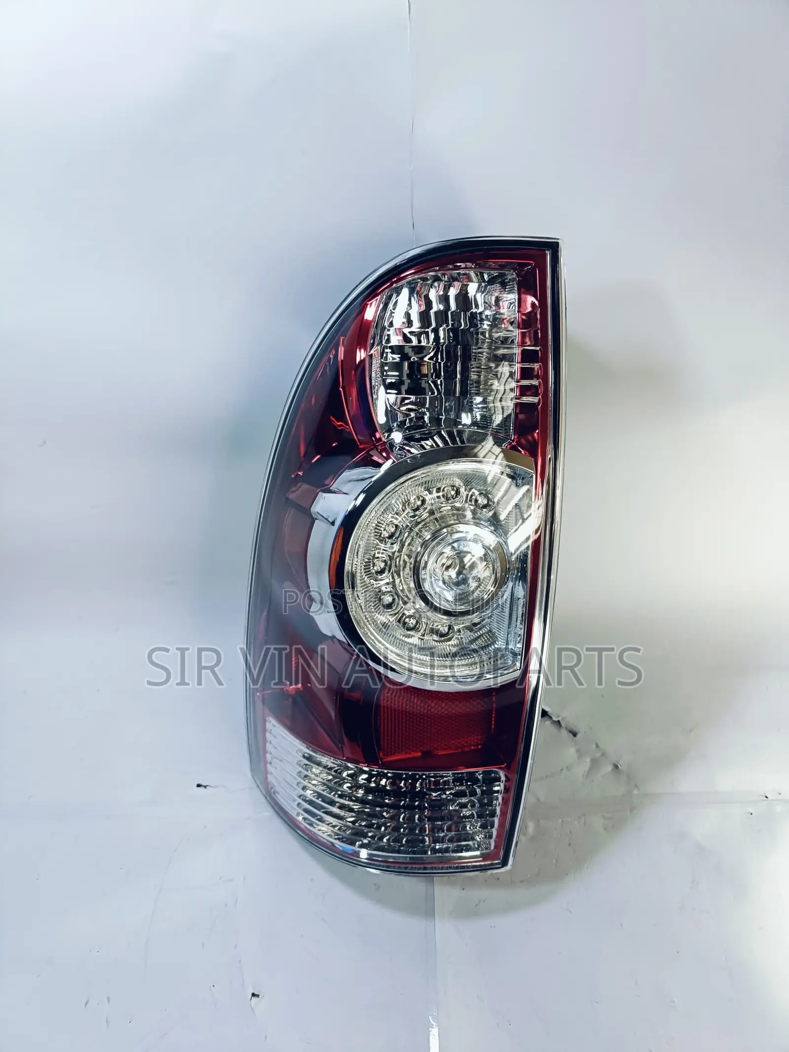 - [ ] Toyota Tacoma 2012 Backlight/ Rearlight (Complete Set)