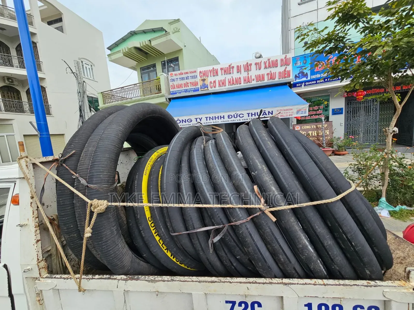 2" X 50ft Hose With Male and Female Camlock Coupling