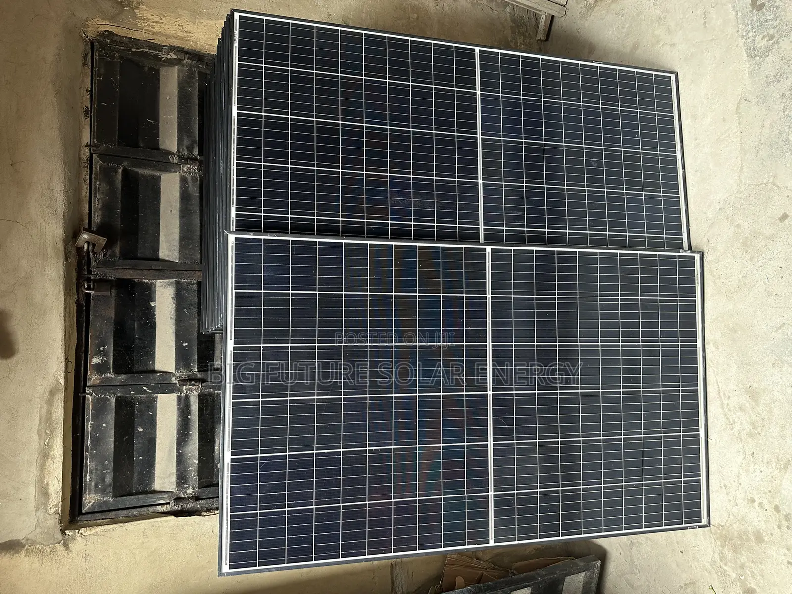 550watts Canadian Solar Panel 120c