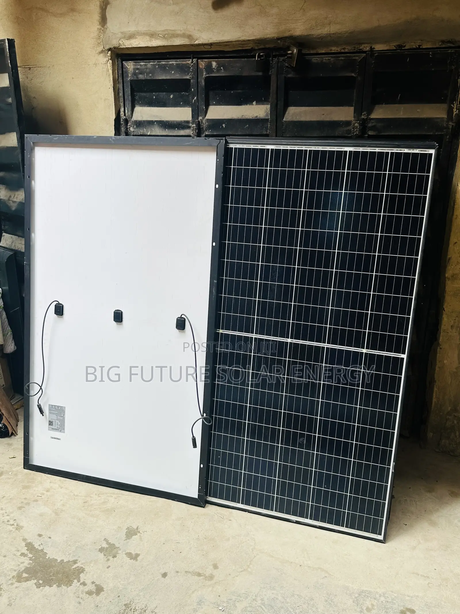 550watts Canadian Solar Panel 120c
