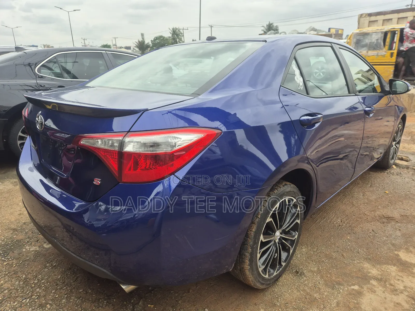 Toyota Corolla S Plus 4dr Sedan (1.8L 4cyl 6M) 2014 Blue
