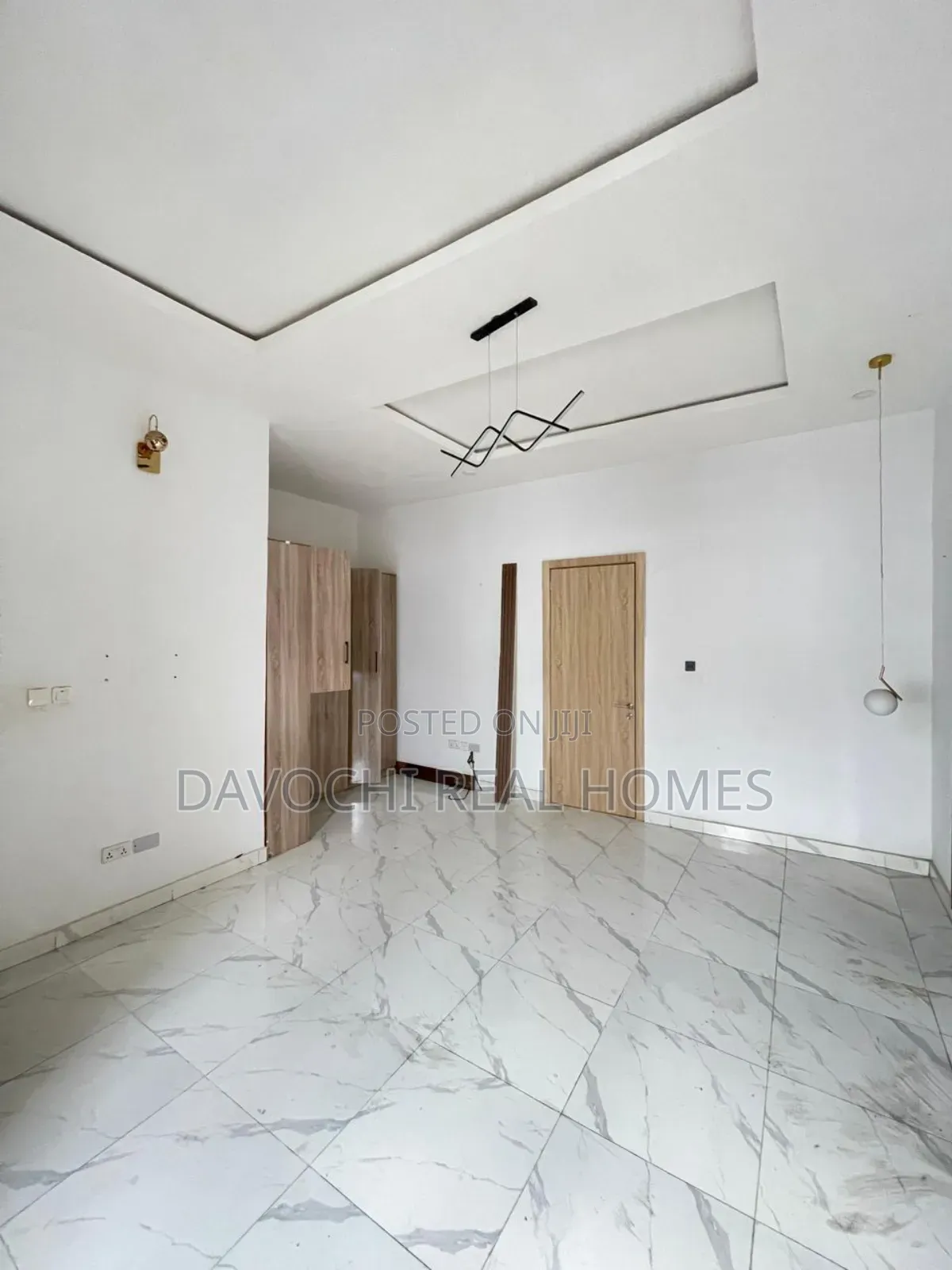 4bdrm Duplex in Ikota Estate for rent