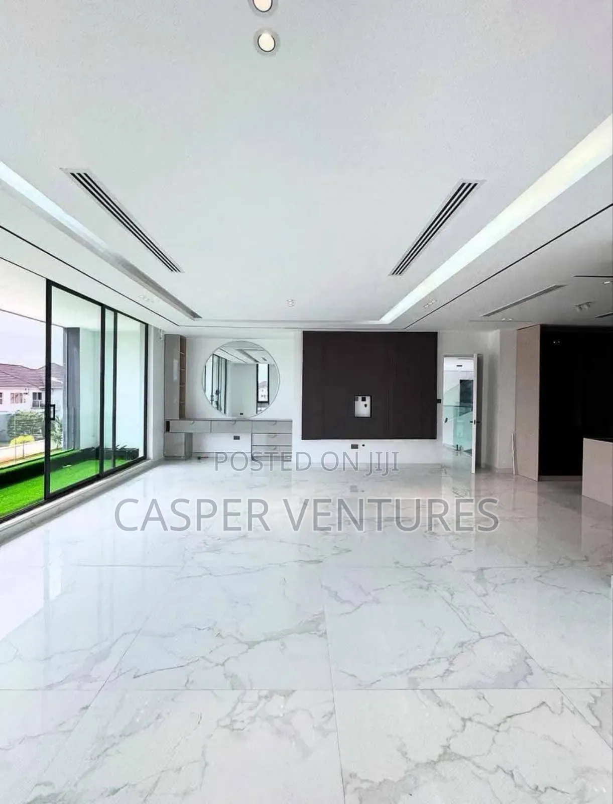 5bdrm Duplex in Pinnock Beach, Osapa london for sale