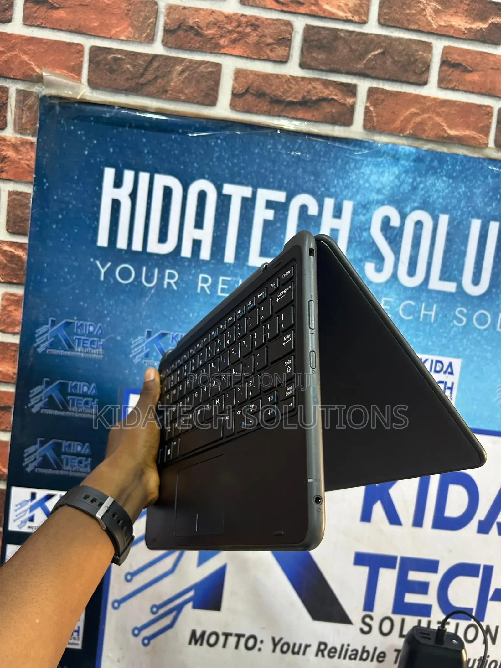 Laptop Dell Latitude 11 3190 8GB Intel Pentium SSD 128GB
