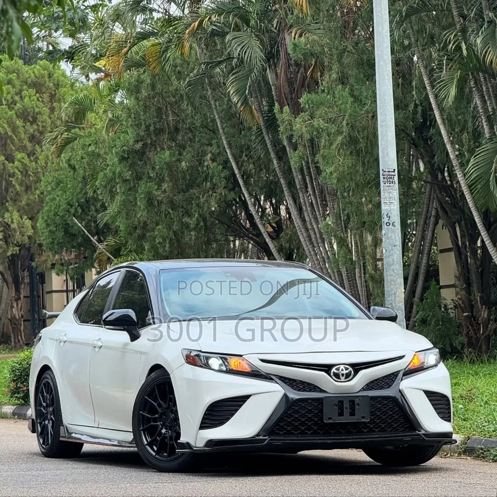 Toyota Camry TRD V6 FWD 2020 White