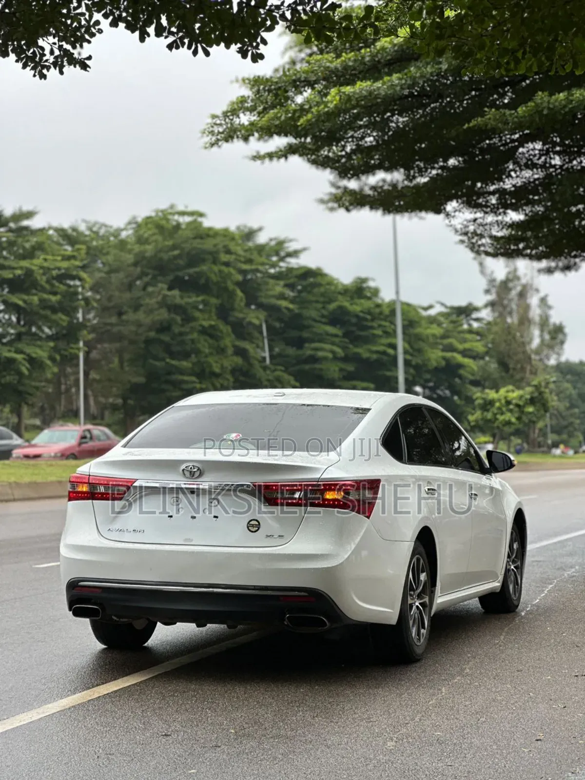 Toyota Avalon 2015 White
