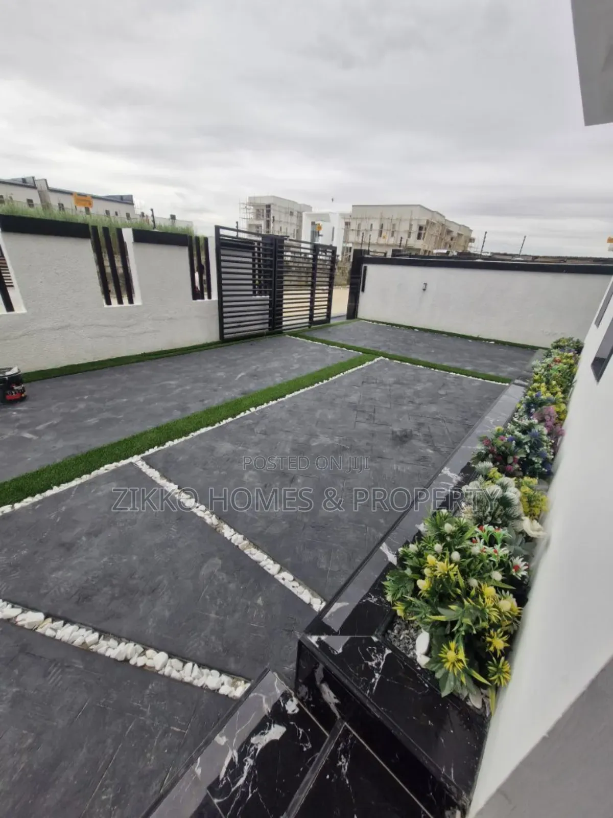 5bdrm Duplex in Ajah, Lekki for sale