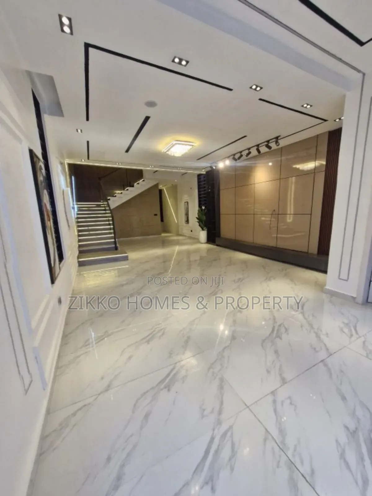 5bdrm Duplex in Ajah, Lekki for sale