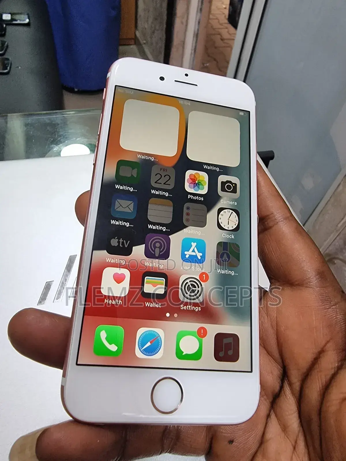 Apple iPhone 6s 32 GB Rose Gold