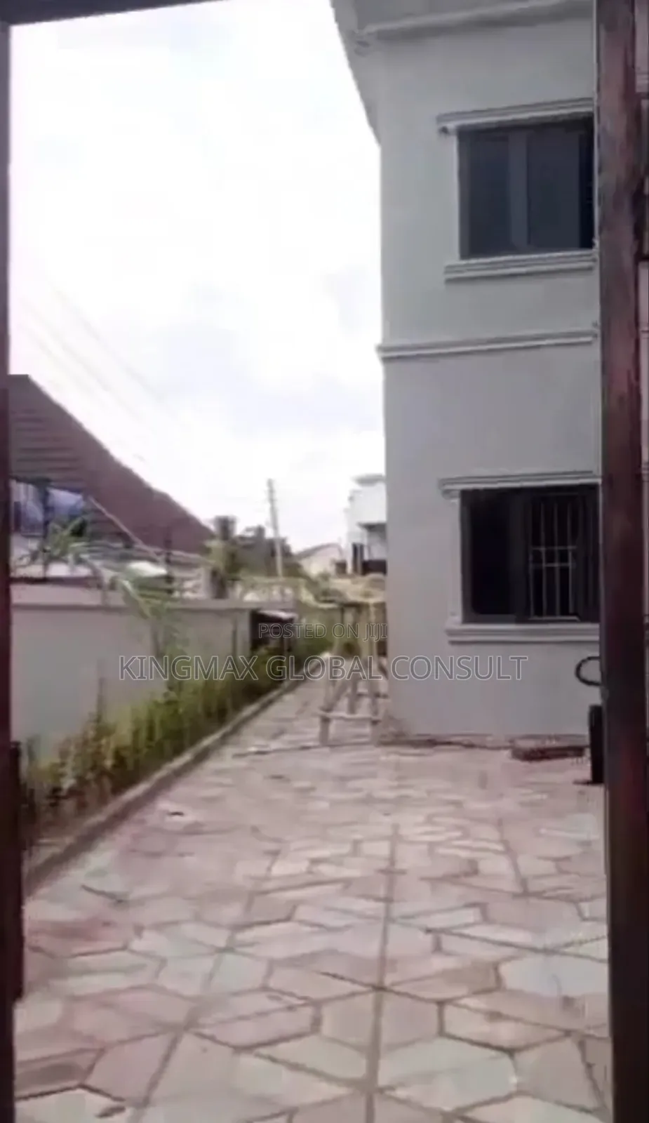 4bdrm Duplex in Gwarinpa Abuja for sale
