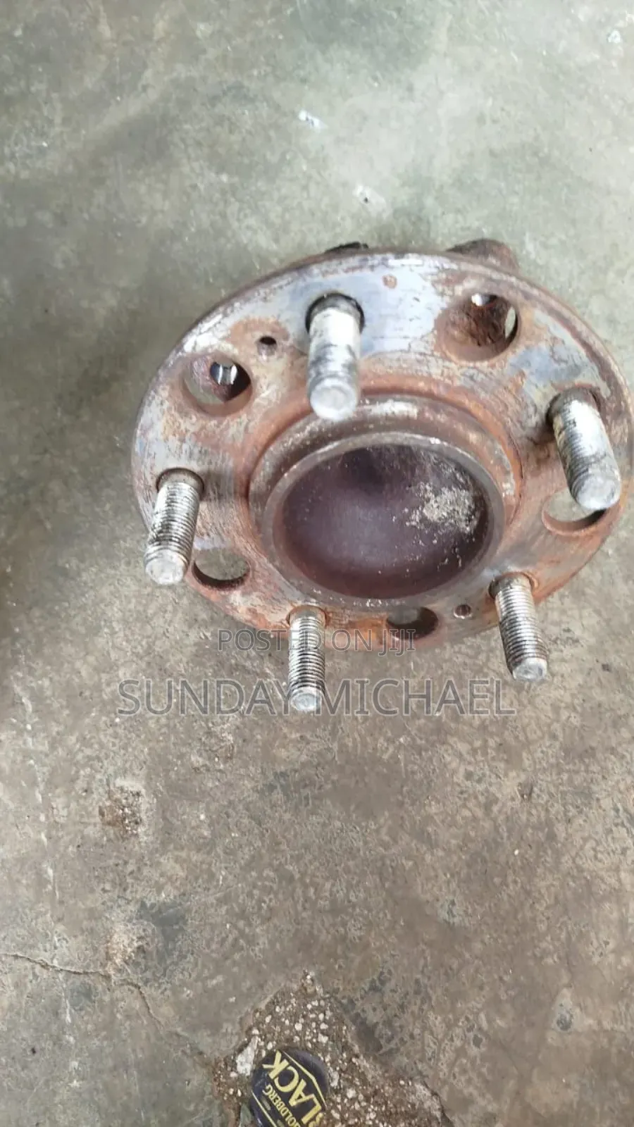 Back Hub Hyundai Sonata