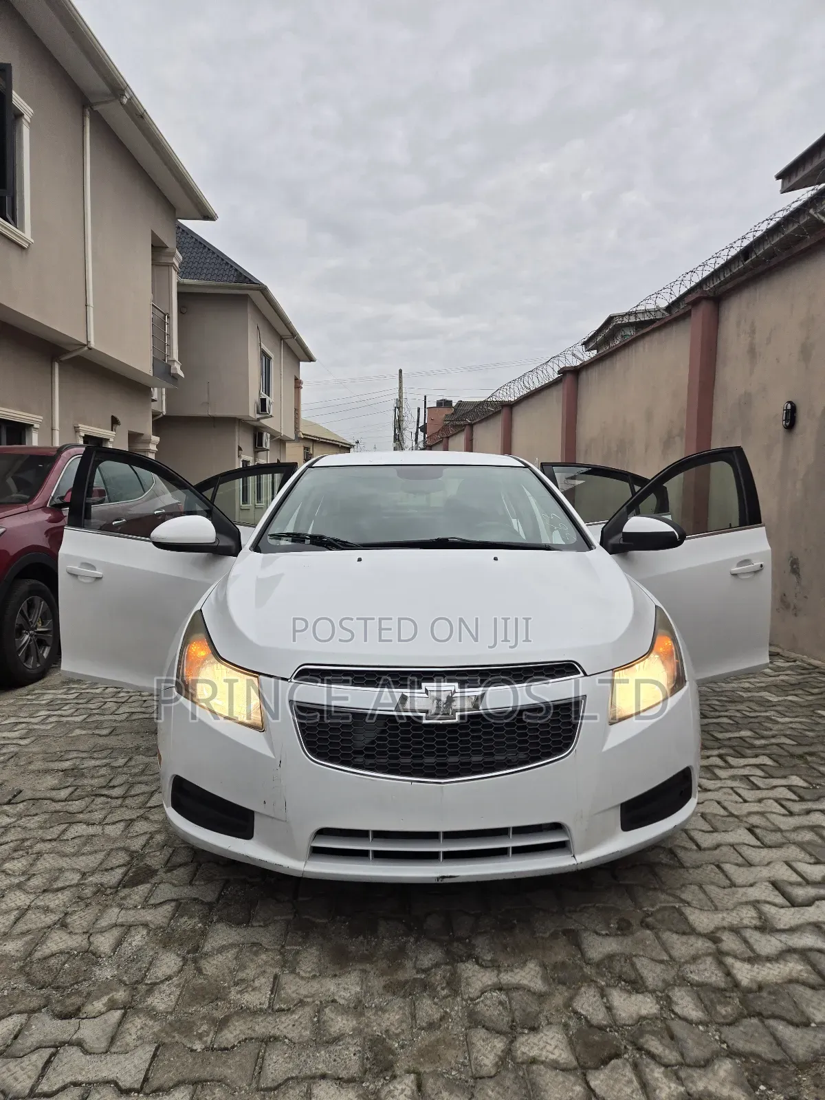 Chevrolet Cruze 1LT Auto 2013 White