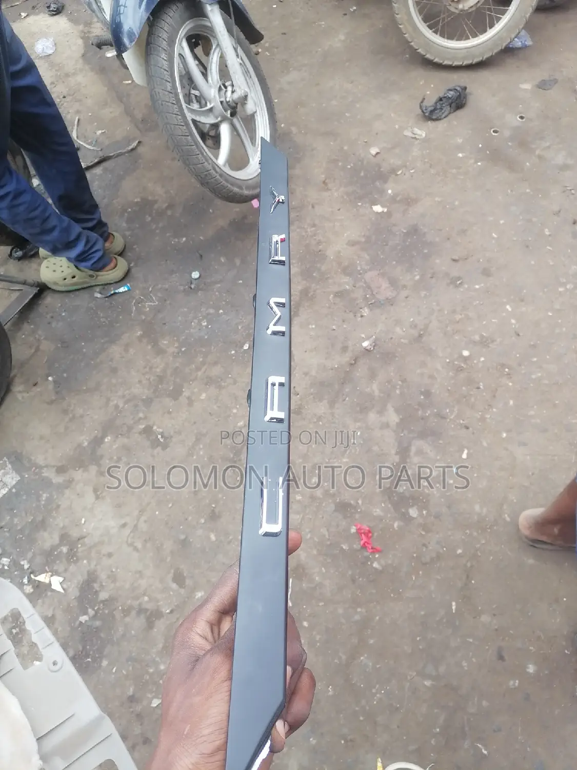 Boot Chrome Camry 2018 2020 2022
