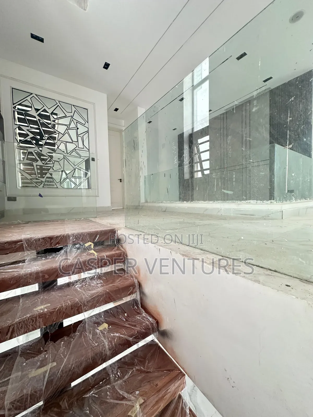 5bdrm Duplex in Chris Madueke, Lekki Phase 1 for sale
