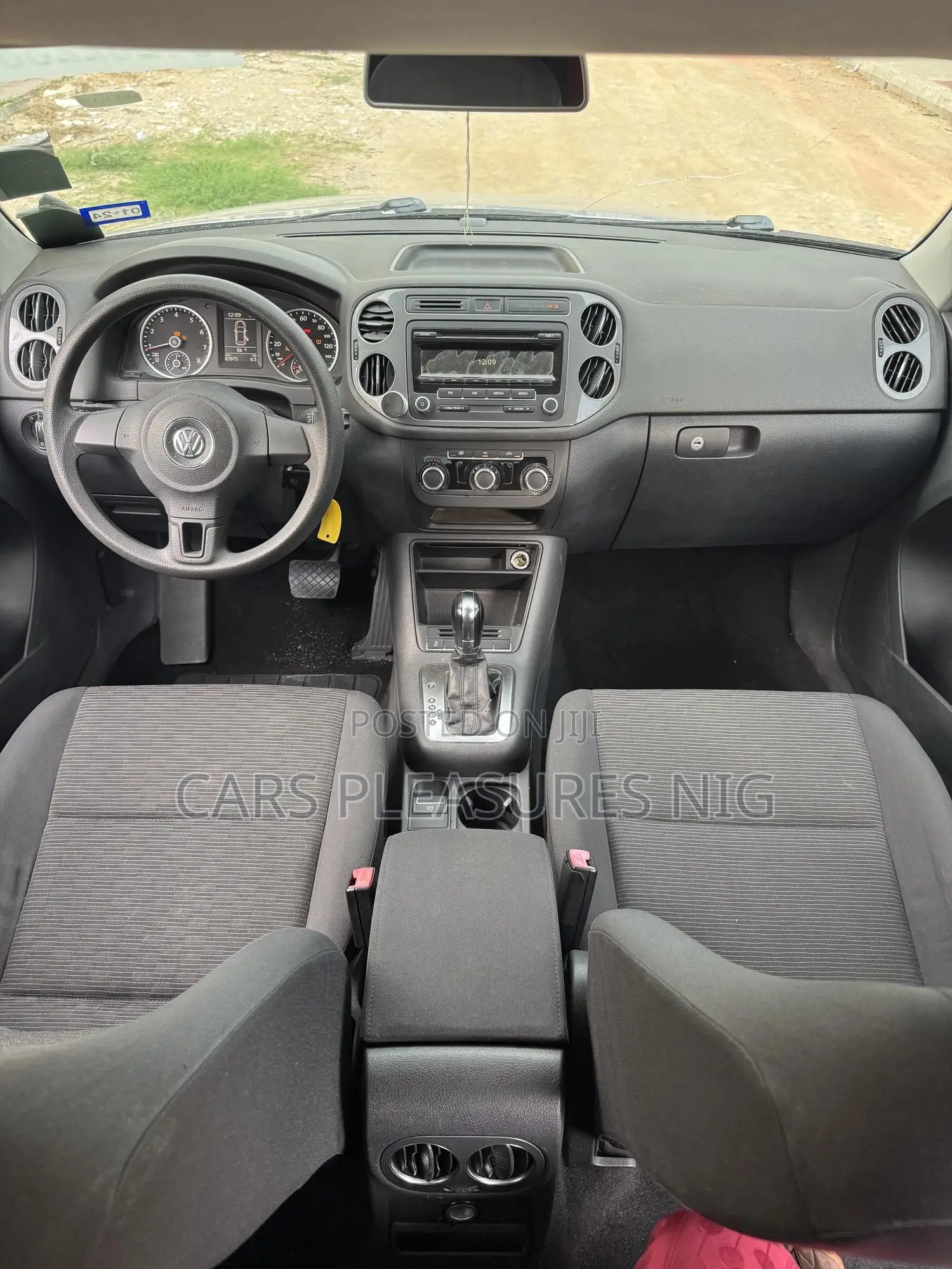 Volkswagen Tiguan 2012 Silver