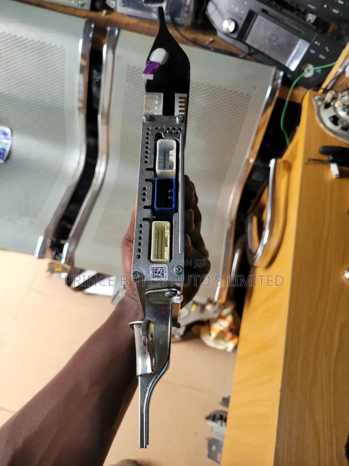 Amplifier Camry 2007