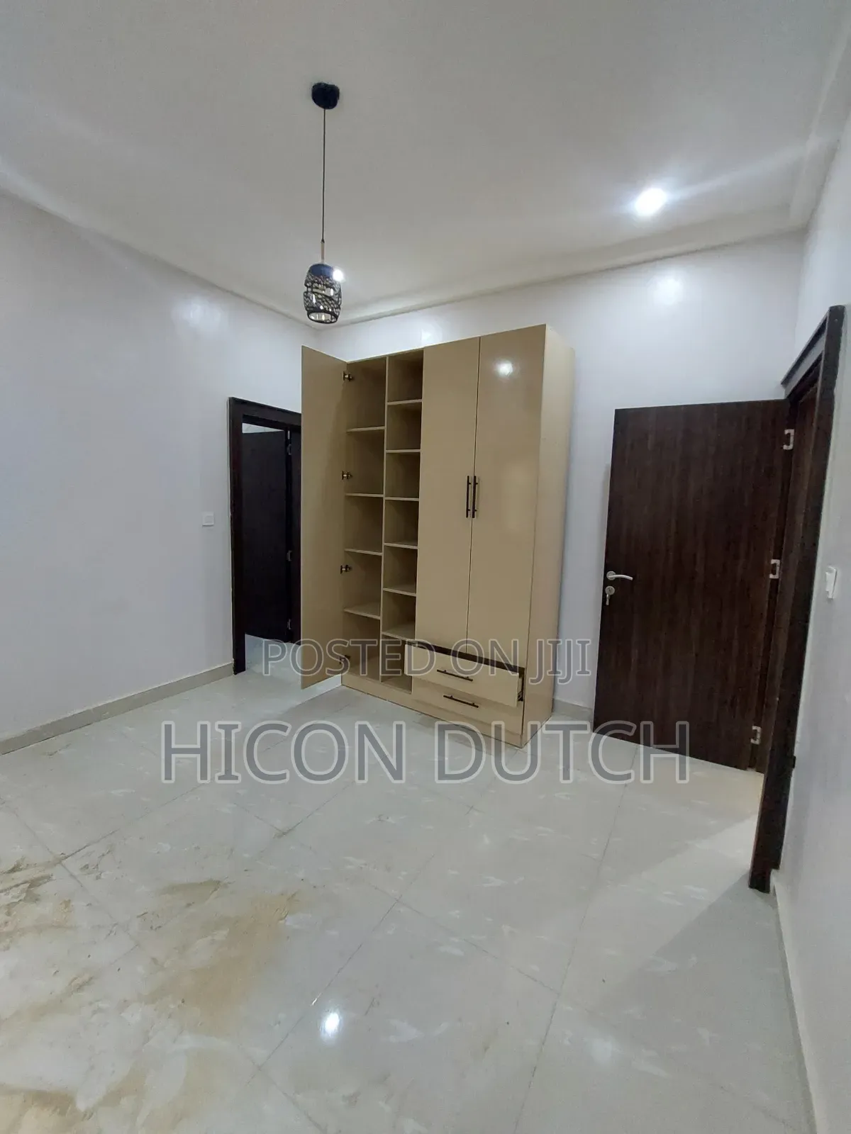 3bdrm Block of Flats in Jahi, Gilmore for rent