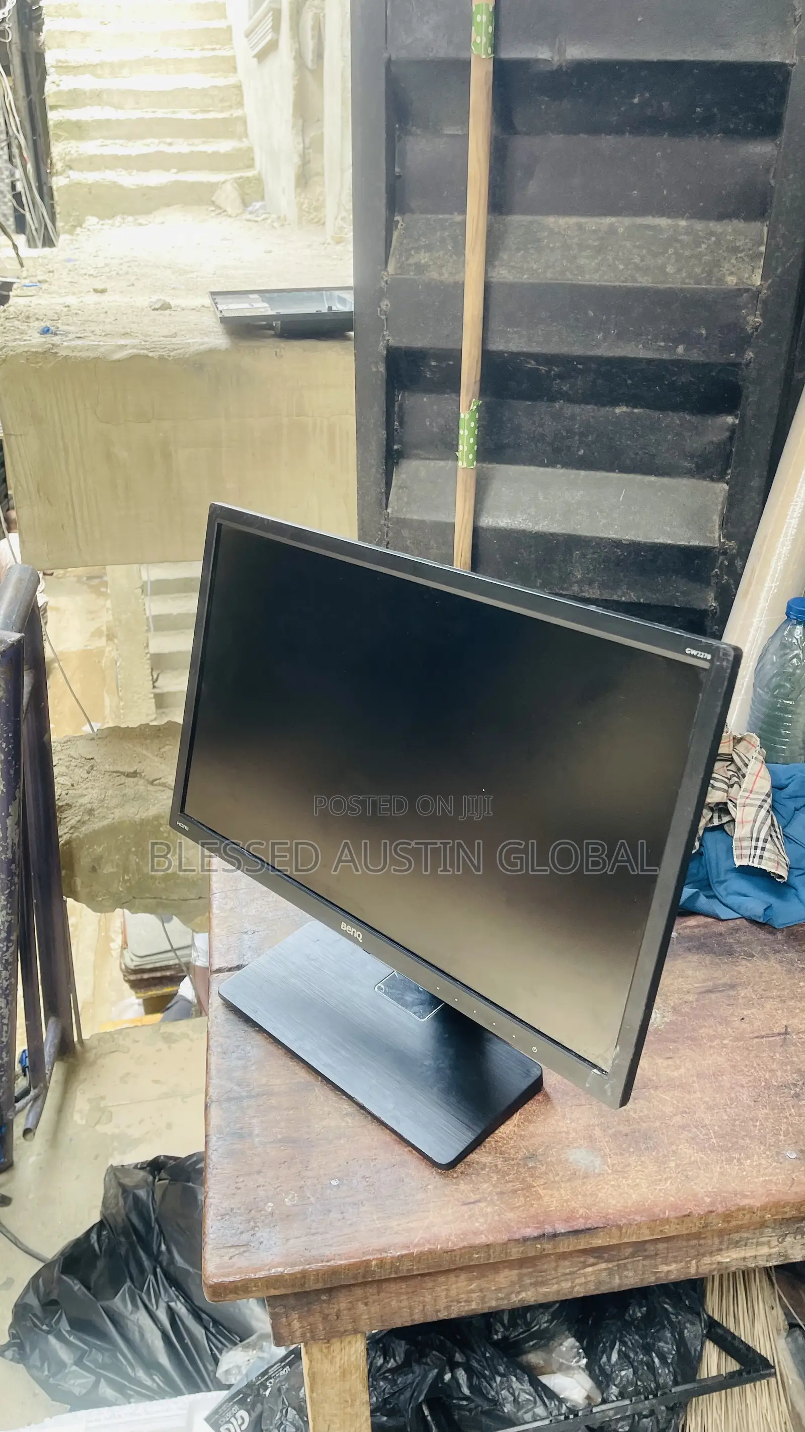 22 Inches Frameless Gaming Monitor