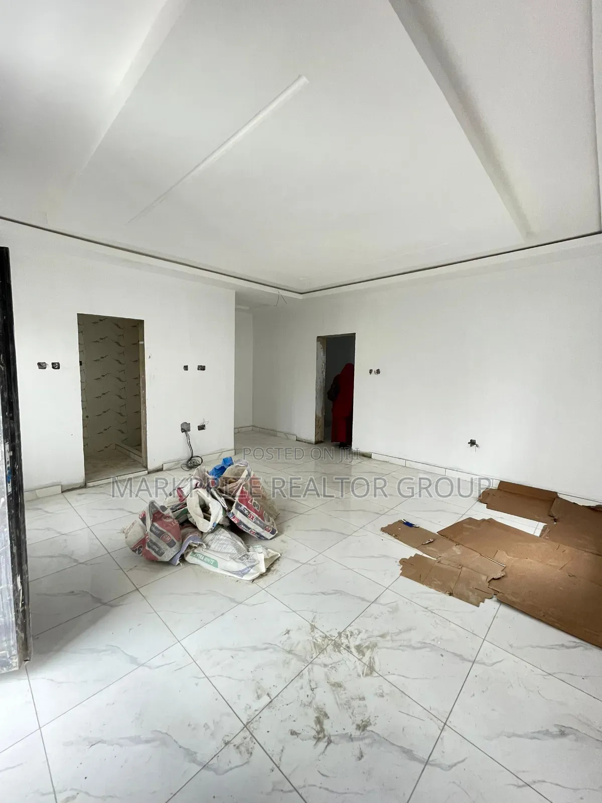 4bdrm Duplex in Surulere Lagos for sale