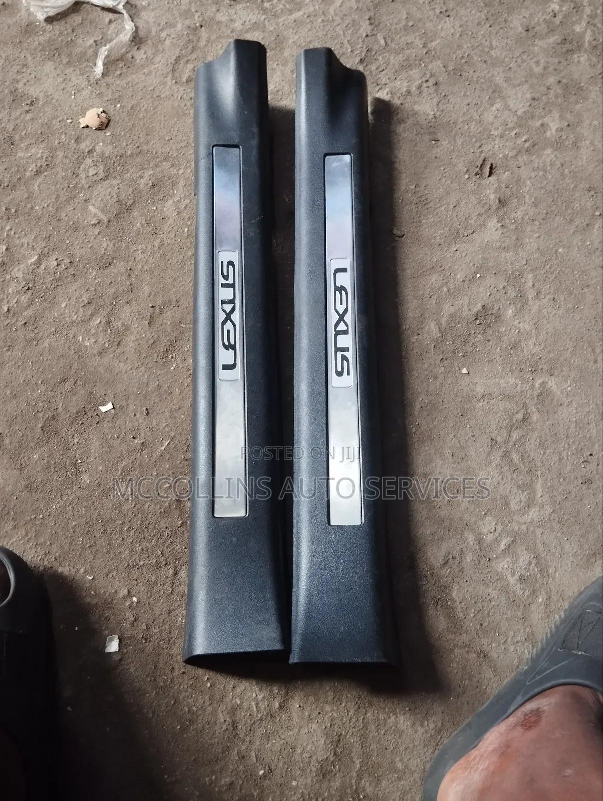 Rx 350 2018 / 2020 Door Step Plastic