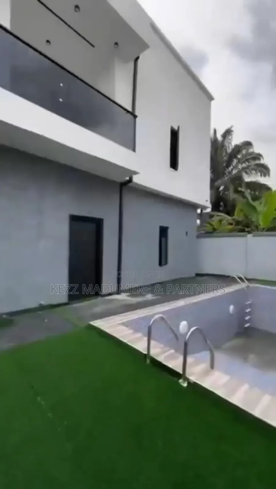 5bdrm Duplex in Ada George Port for sale