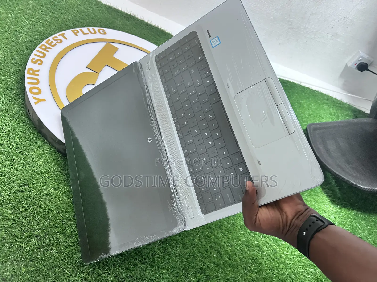 New Laptop HP 650 G3 8GB Intel Core i5 SSD 256GB