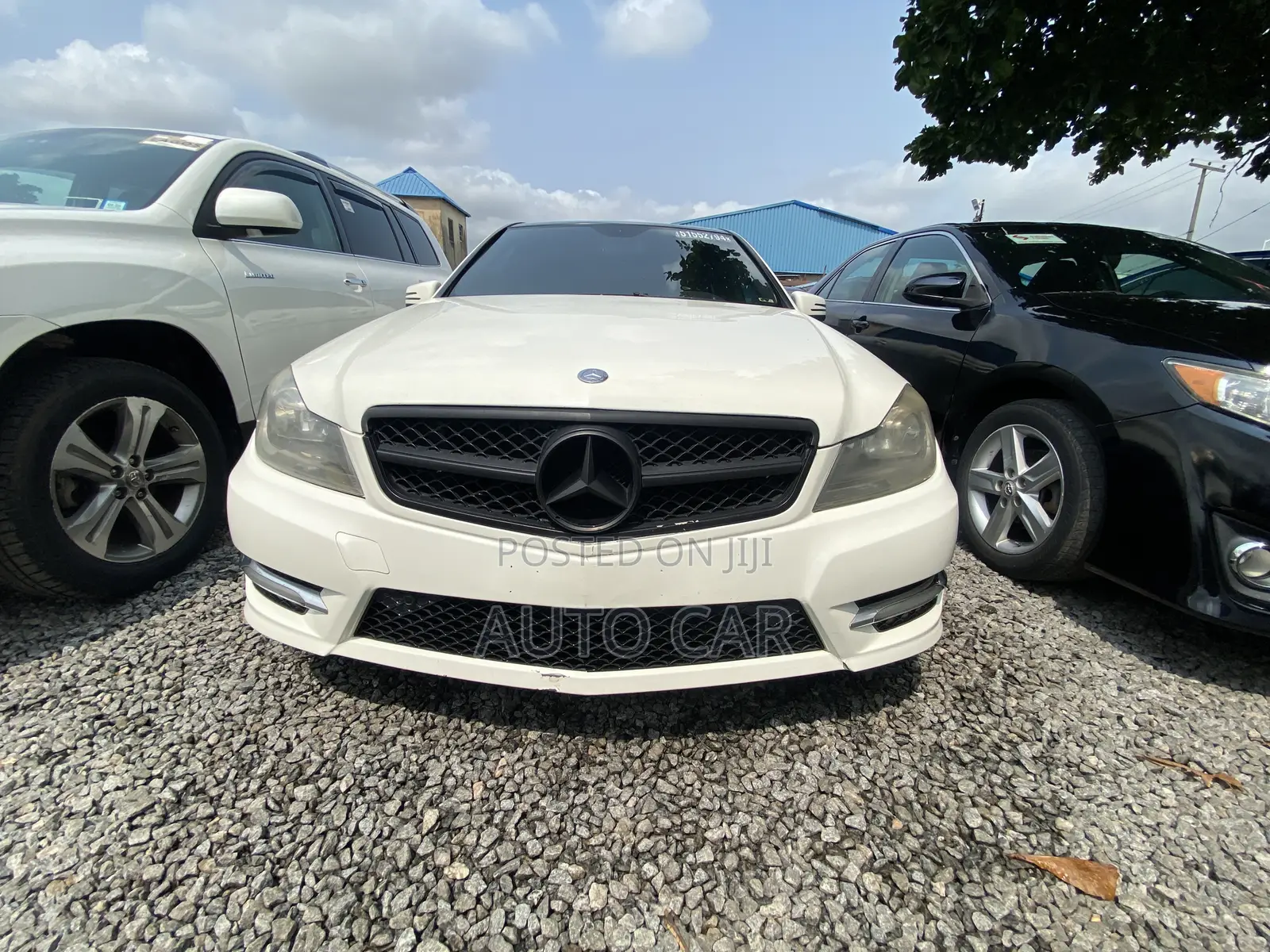 Mercedes-Benz C300 2011 White