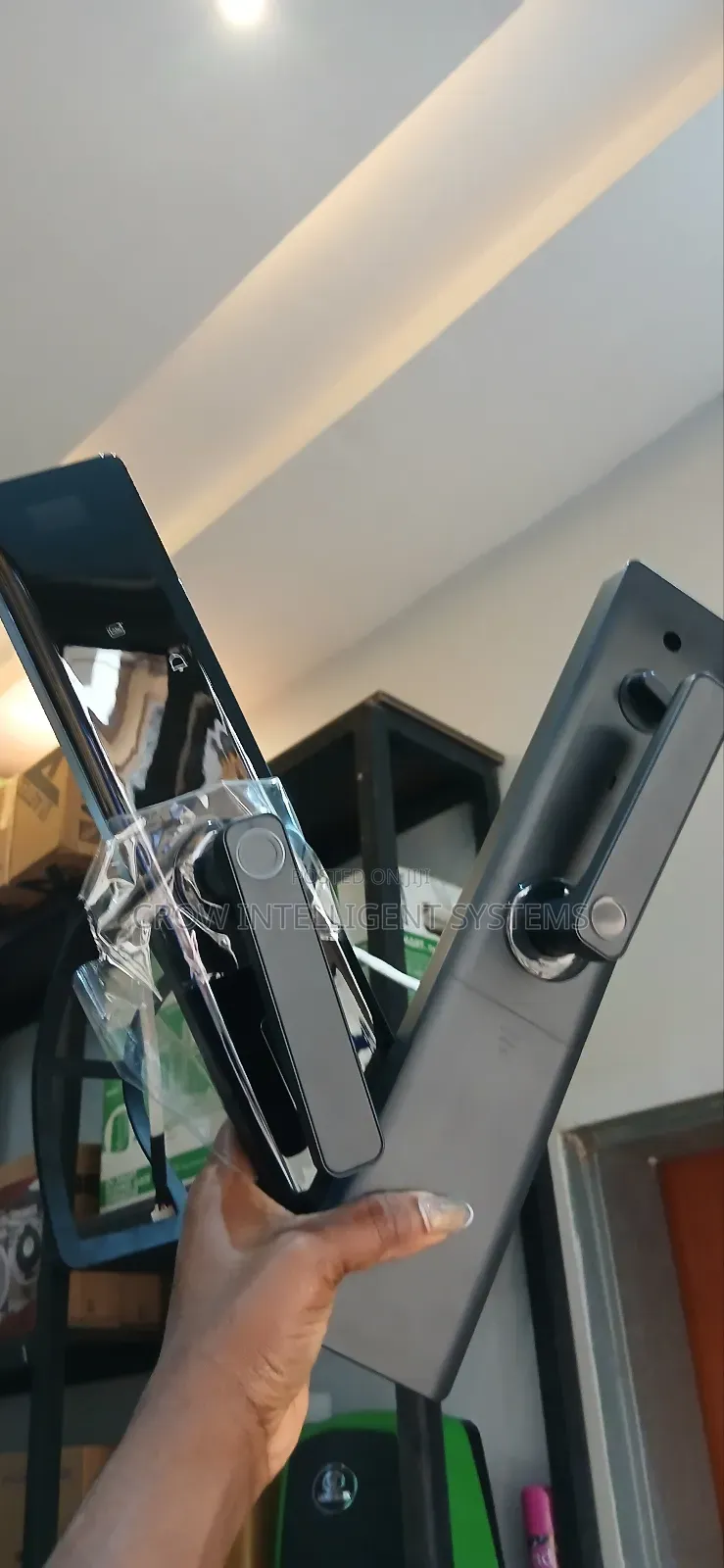 Shinny Smart Door Lock