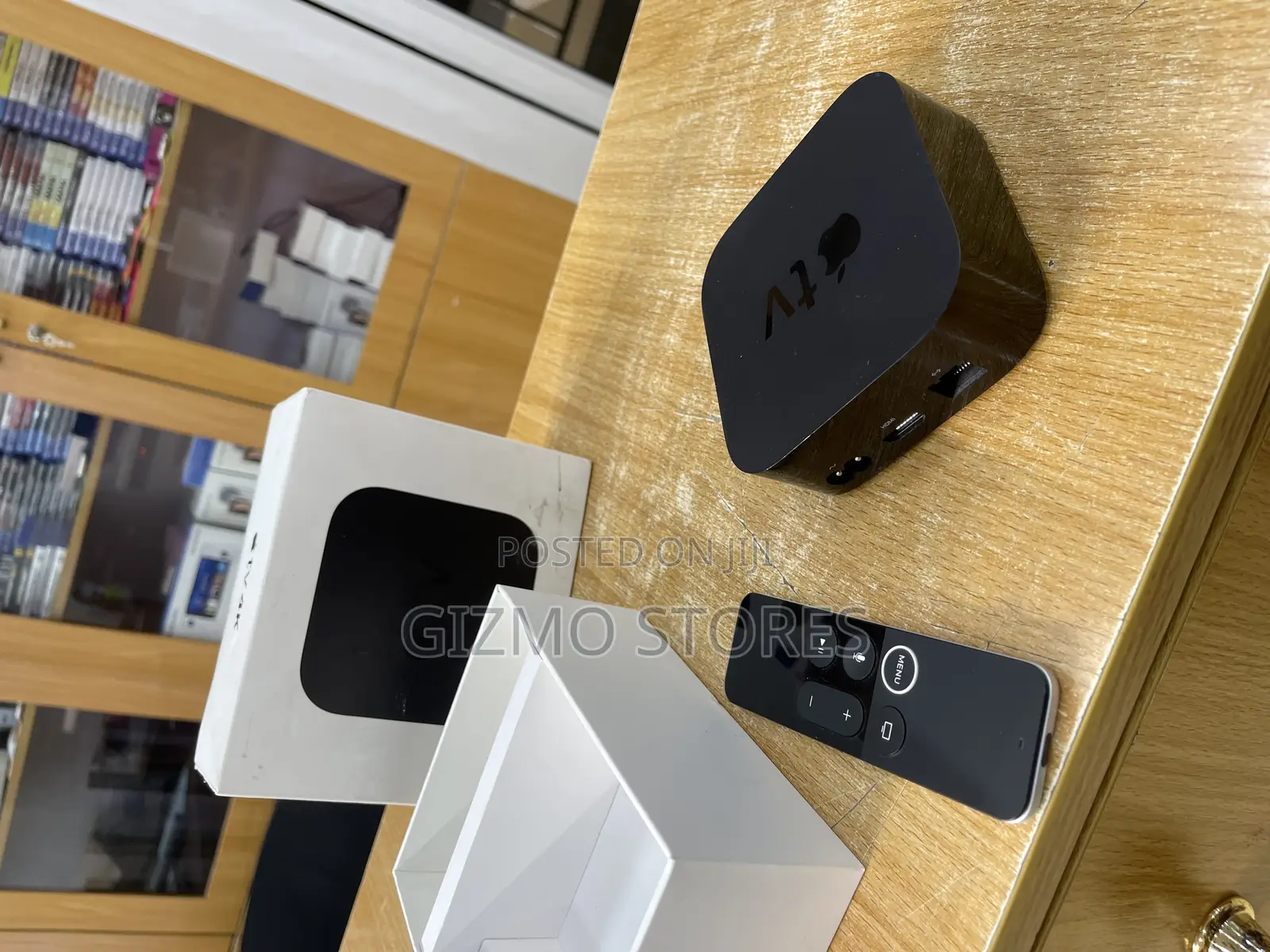 Apple Tv (1st Generation) A1842 Media Streamer 32gb W/ Remote