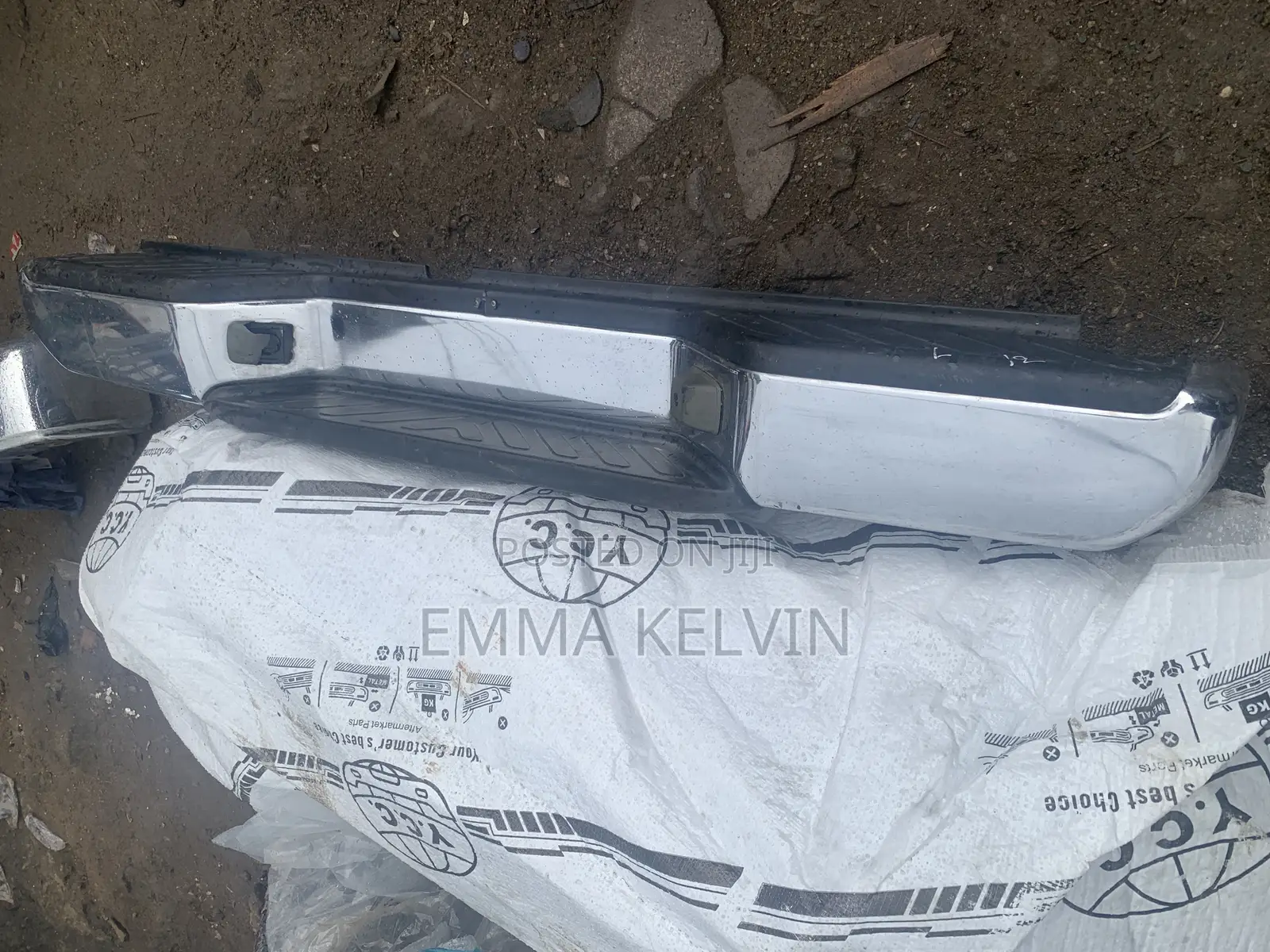 Complete Back Bumper for Nisan Frontier 2010 Model