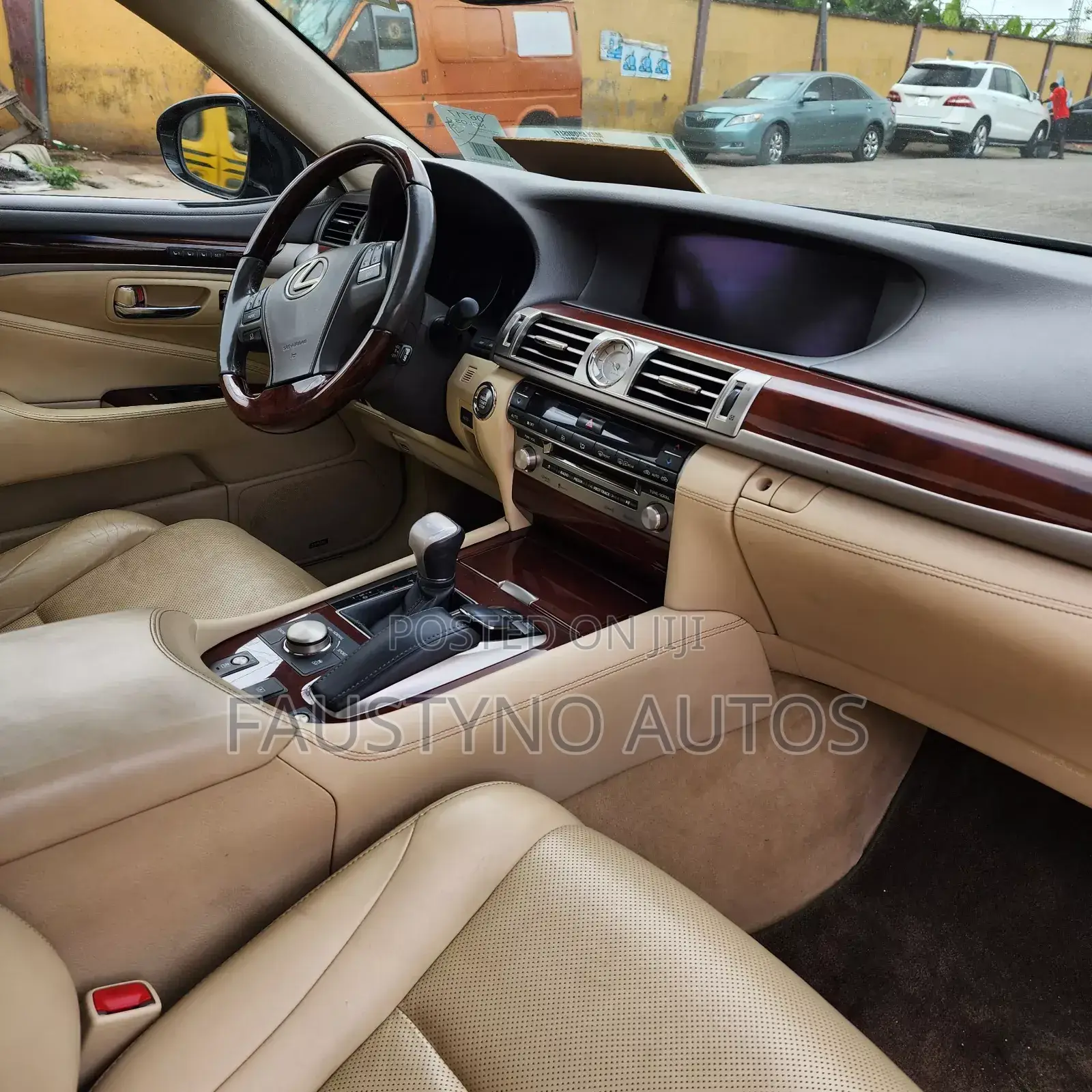 Lexus LS 2015 Black