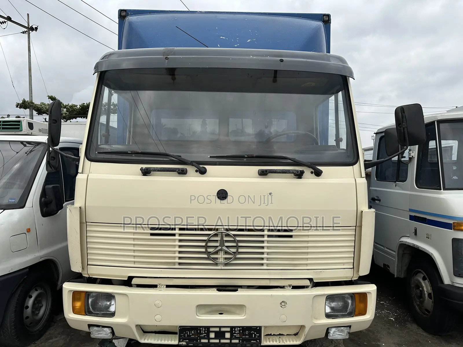 Mercedes Benz 814 Cover Body
