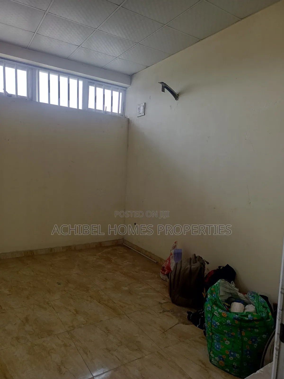 A Space Suitable for Office Use in Lekki Phase 1