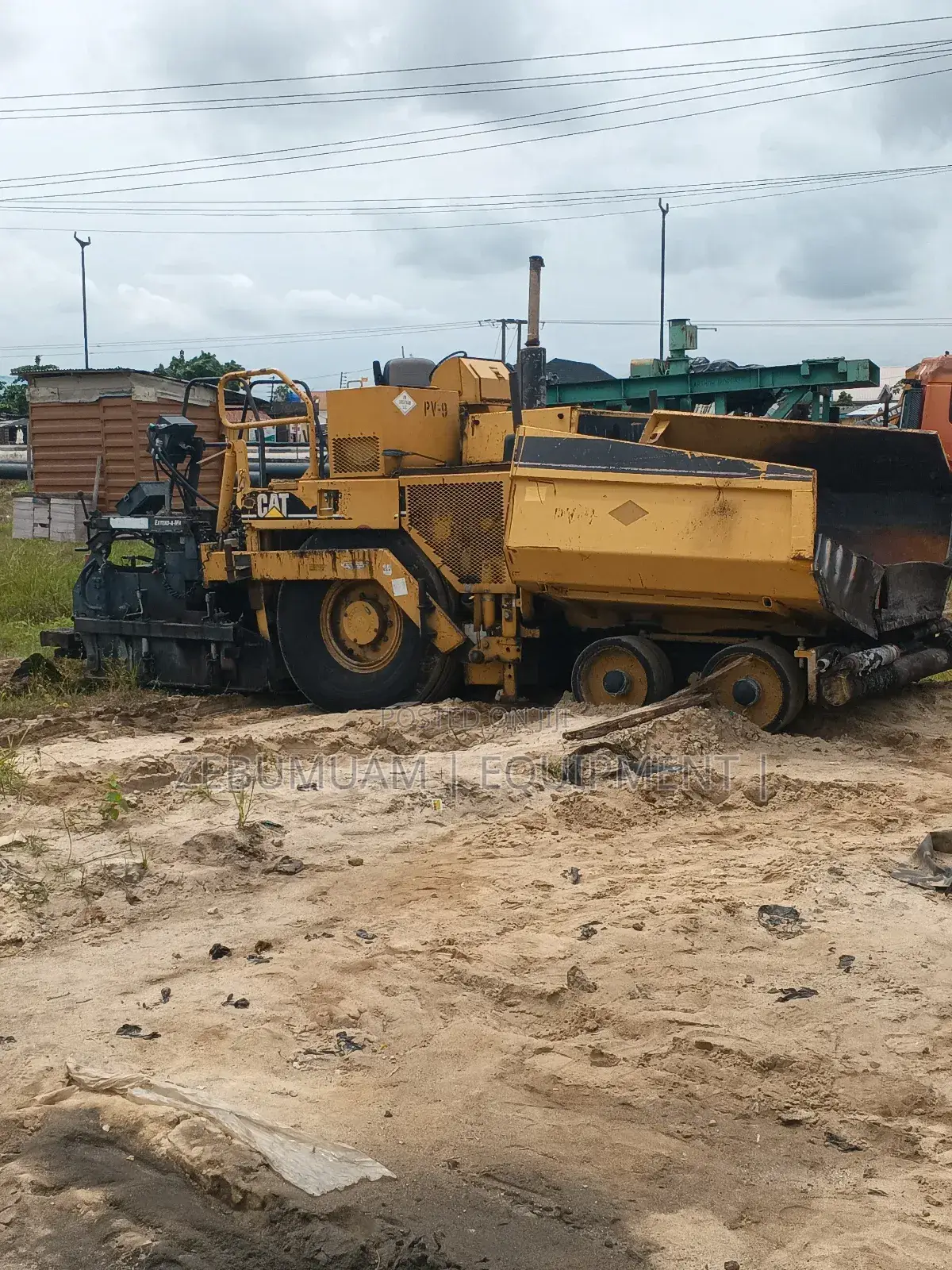 Caterpillar Paver for Sale Price: 205million Naira Only