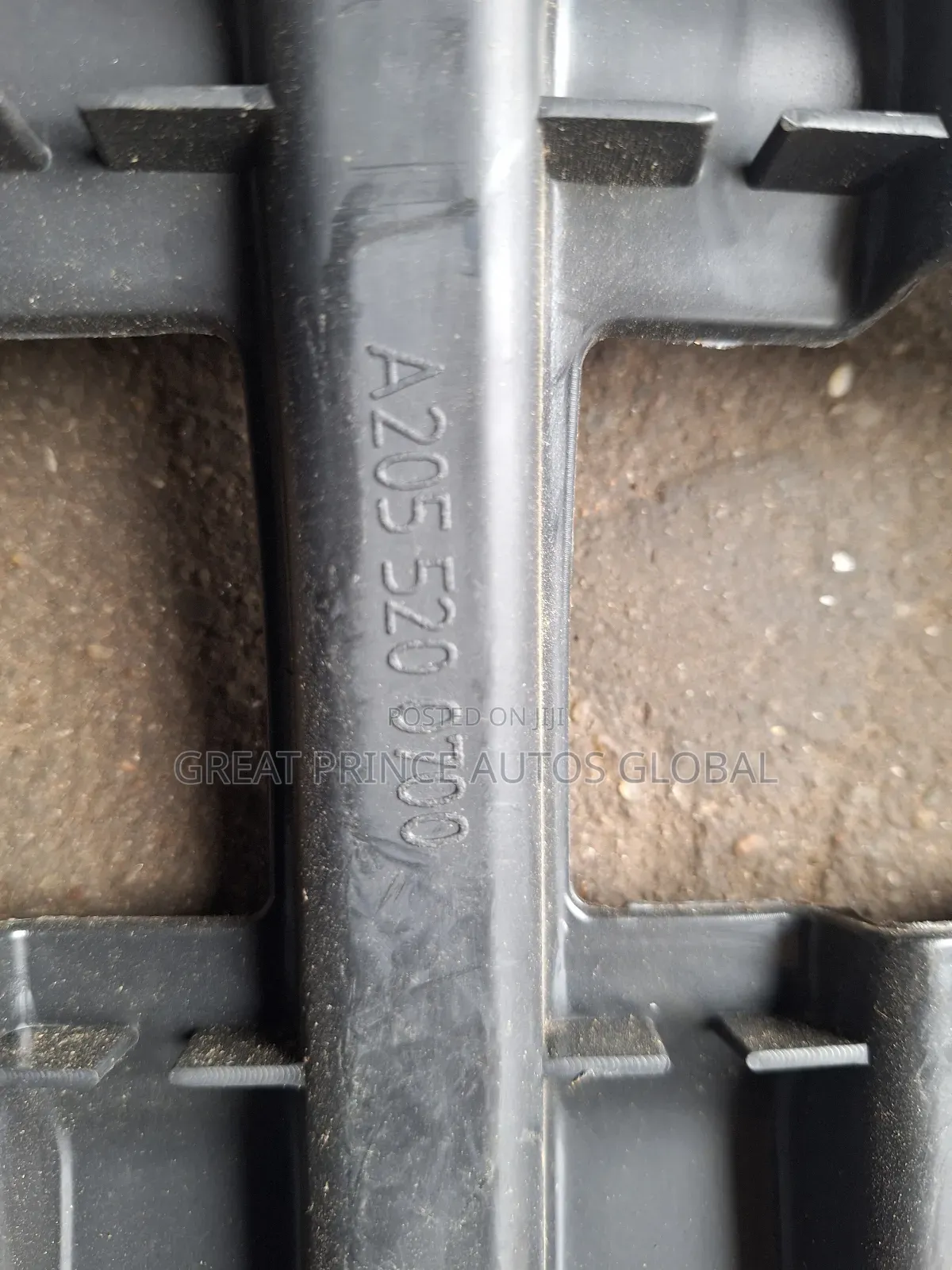 Bumper Dust Cover C300 205 4matic