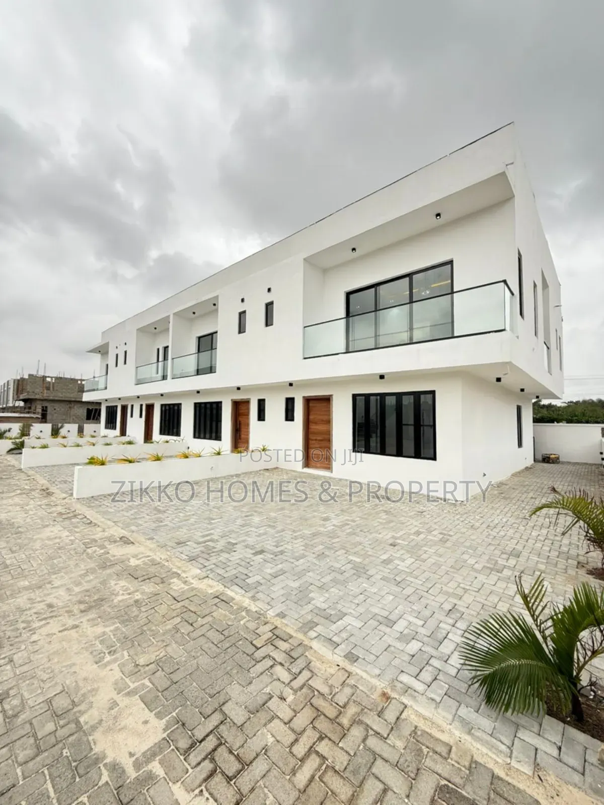 3bdrm Townhouse/Terrace in Ajah, Lekki for sale