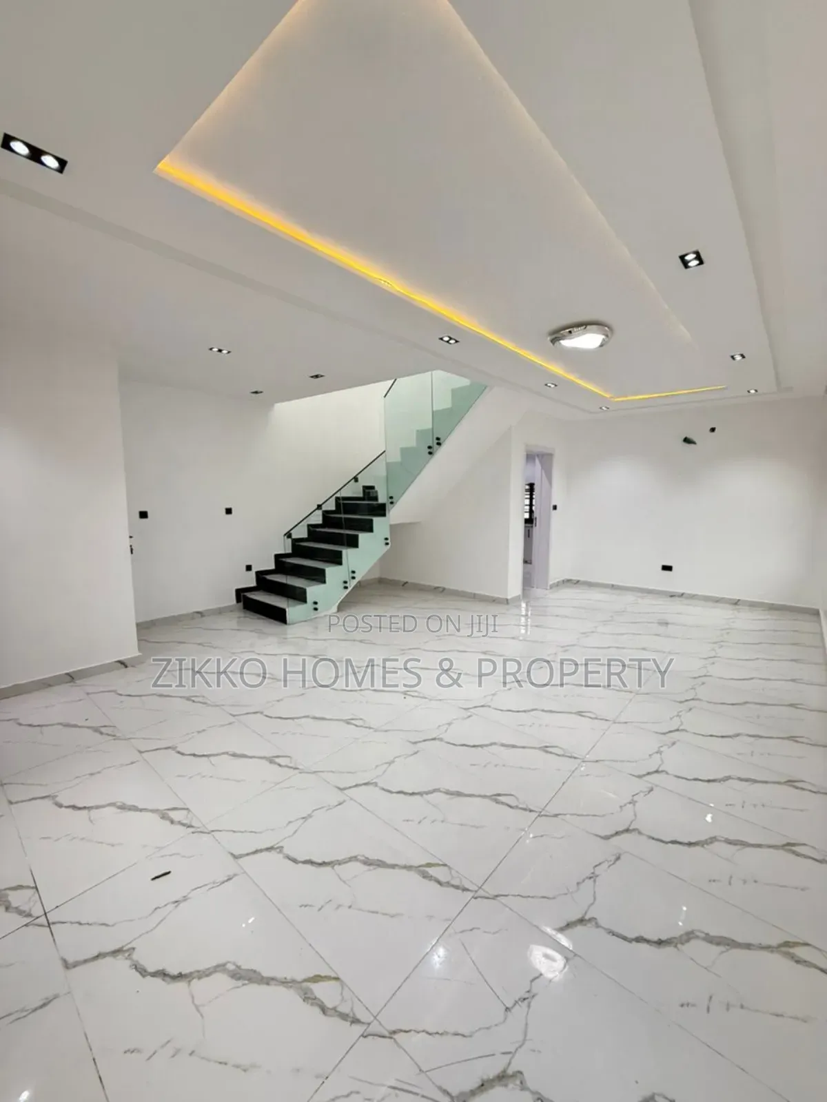 3bdrm Townhouse/Terrace in Ajah, Lekki for sale