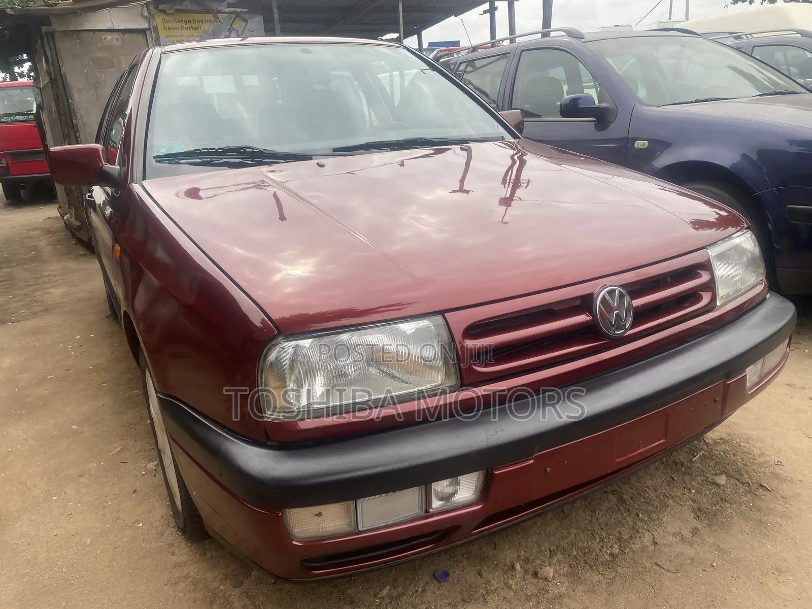 Volkswagen Vento 2003 Red