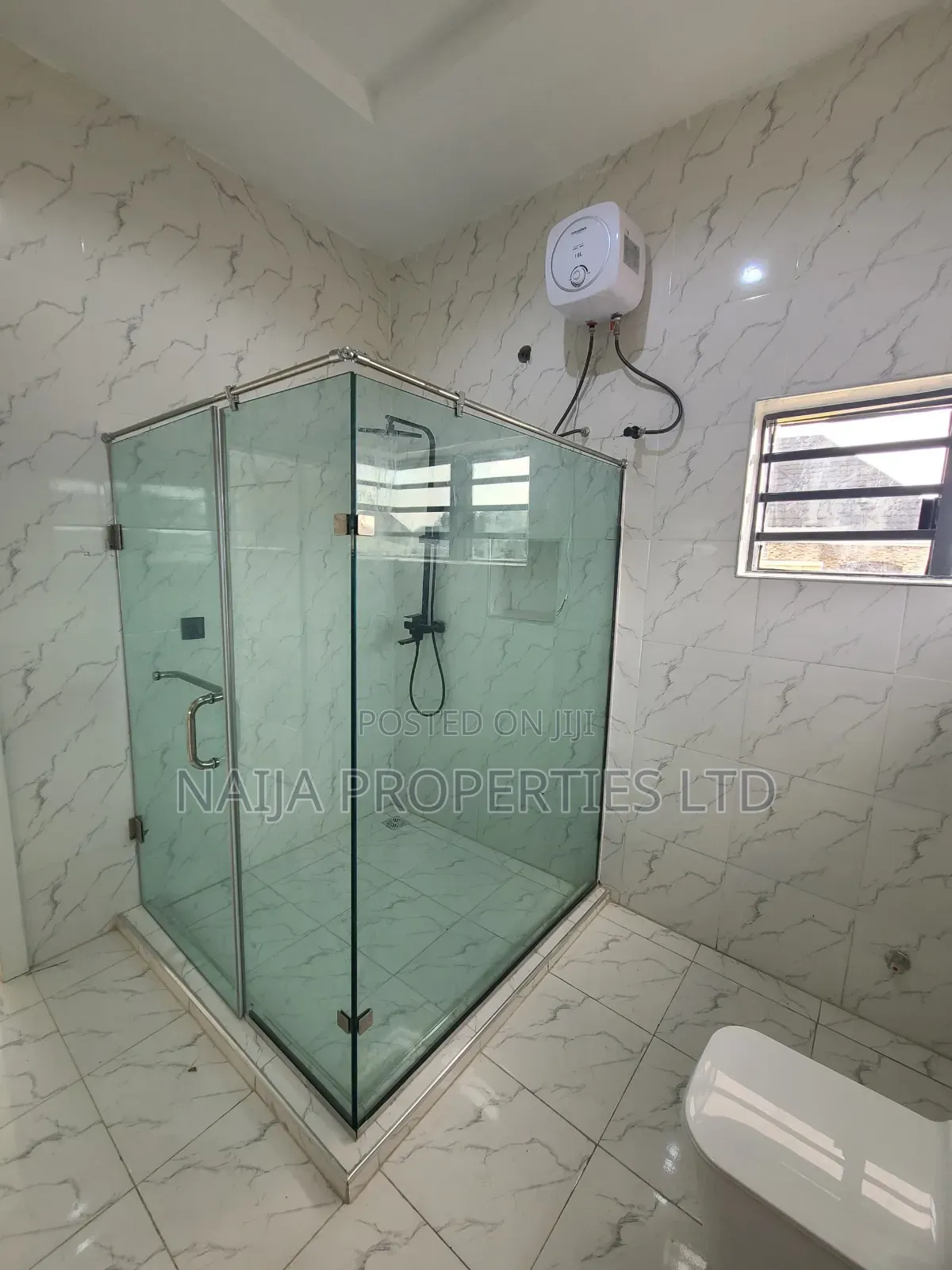 4bdrm Duplex in Sangotedo for sale