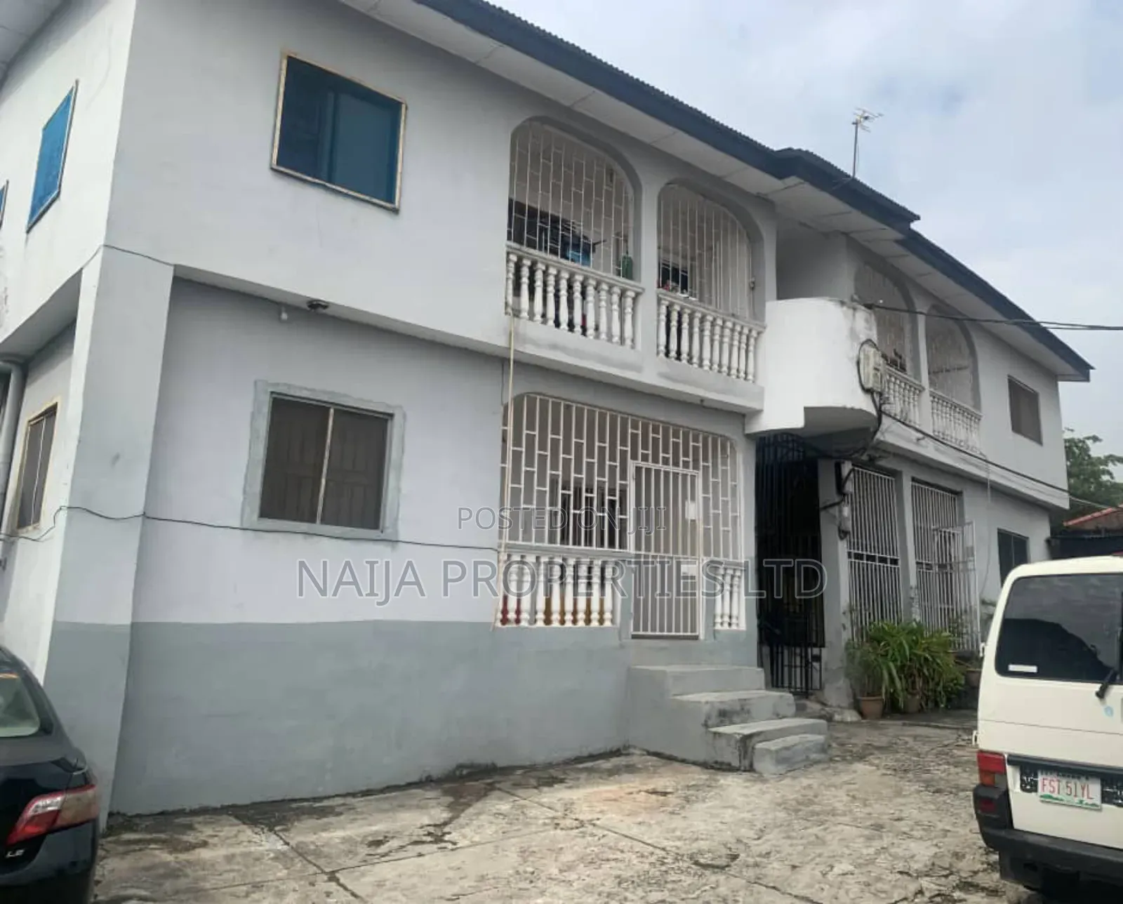 3bdrm Block of Flats in Maryland Estate for sale