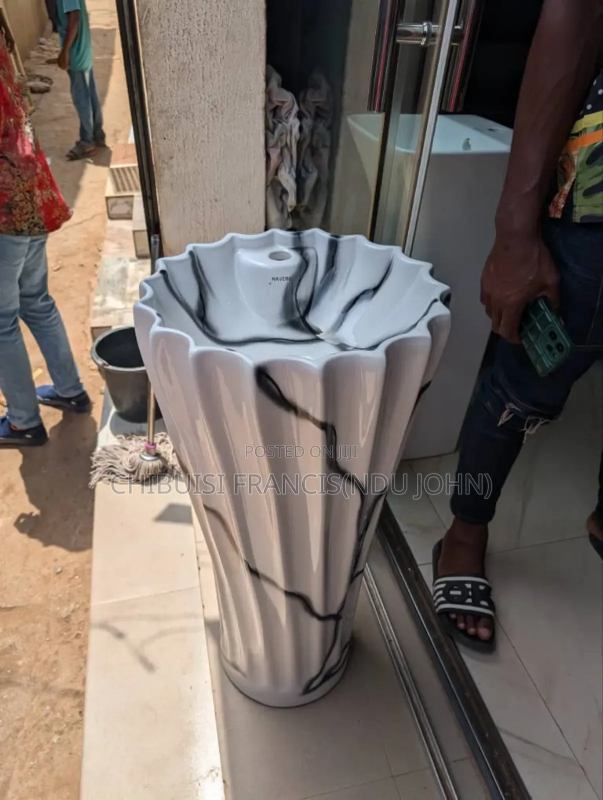 Suspended Basin