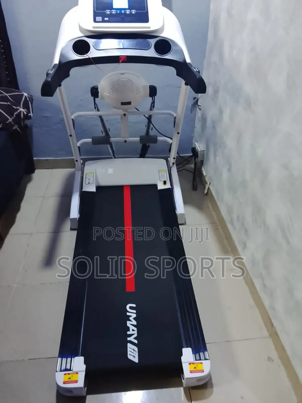 Solid Strong 2 Hp Treadmill With Autoincline Maximum User Weight 120kg