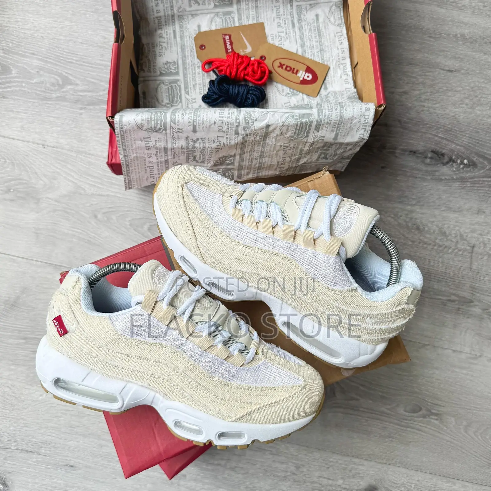 Original Levi’S X Nike Air Max 95 Sneakers