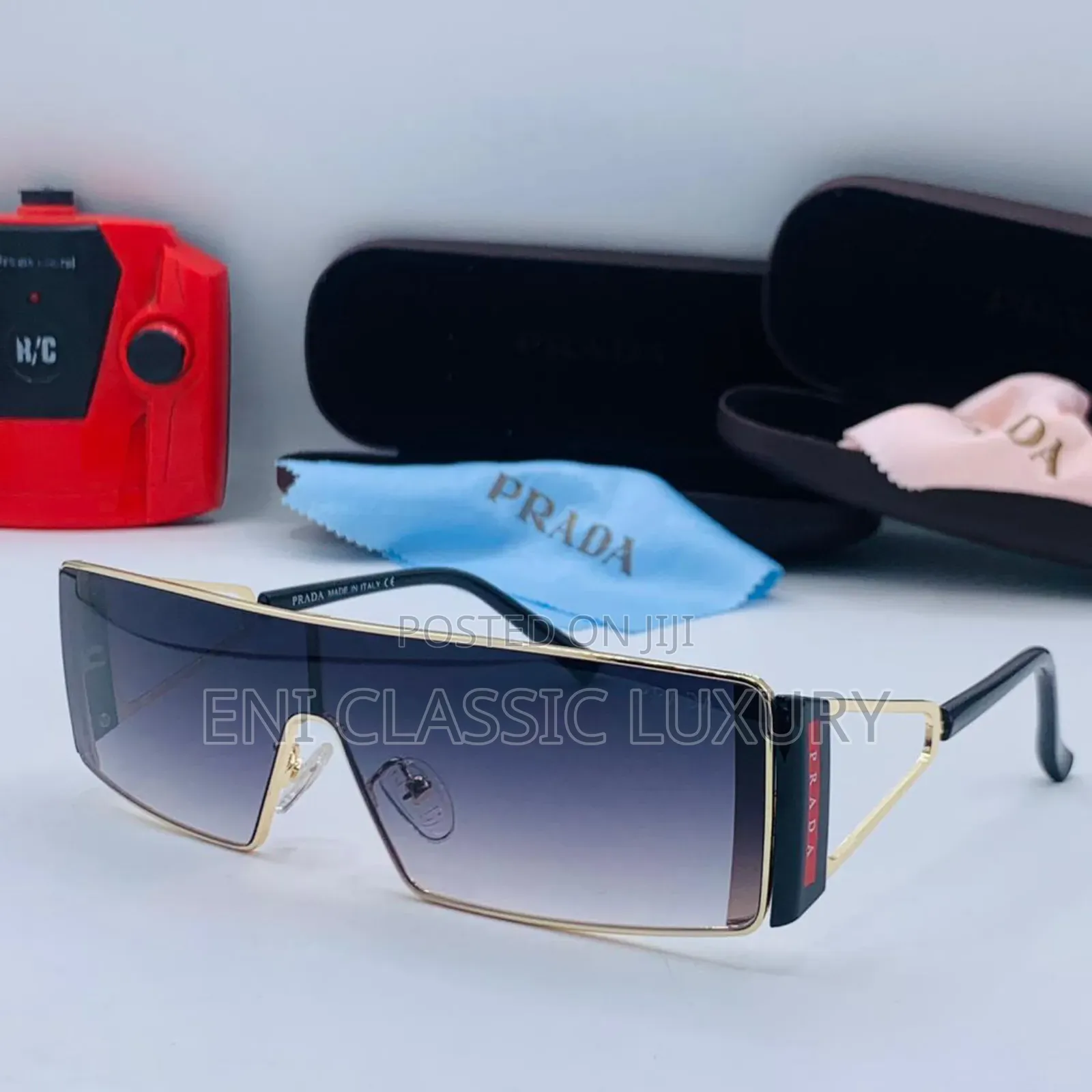 Pure Quality Luxury Eyewear Collection Prada Well Branded Package