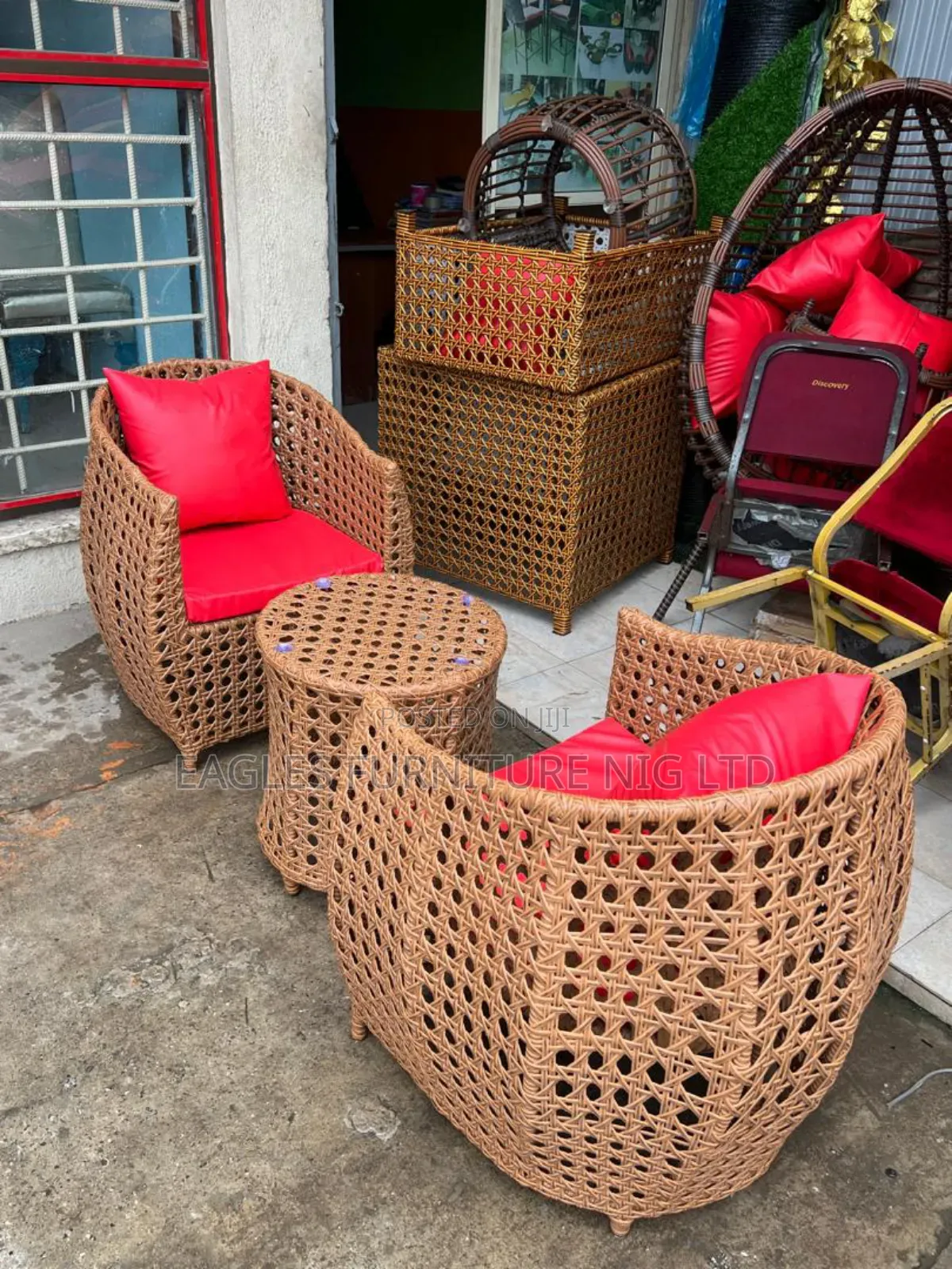 2 in 1 Unique and Quality Outdoor Sofa Chair