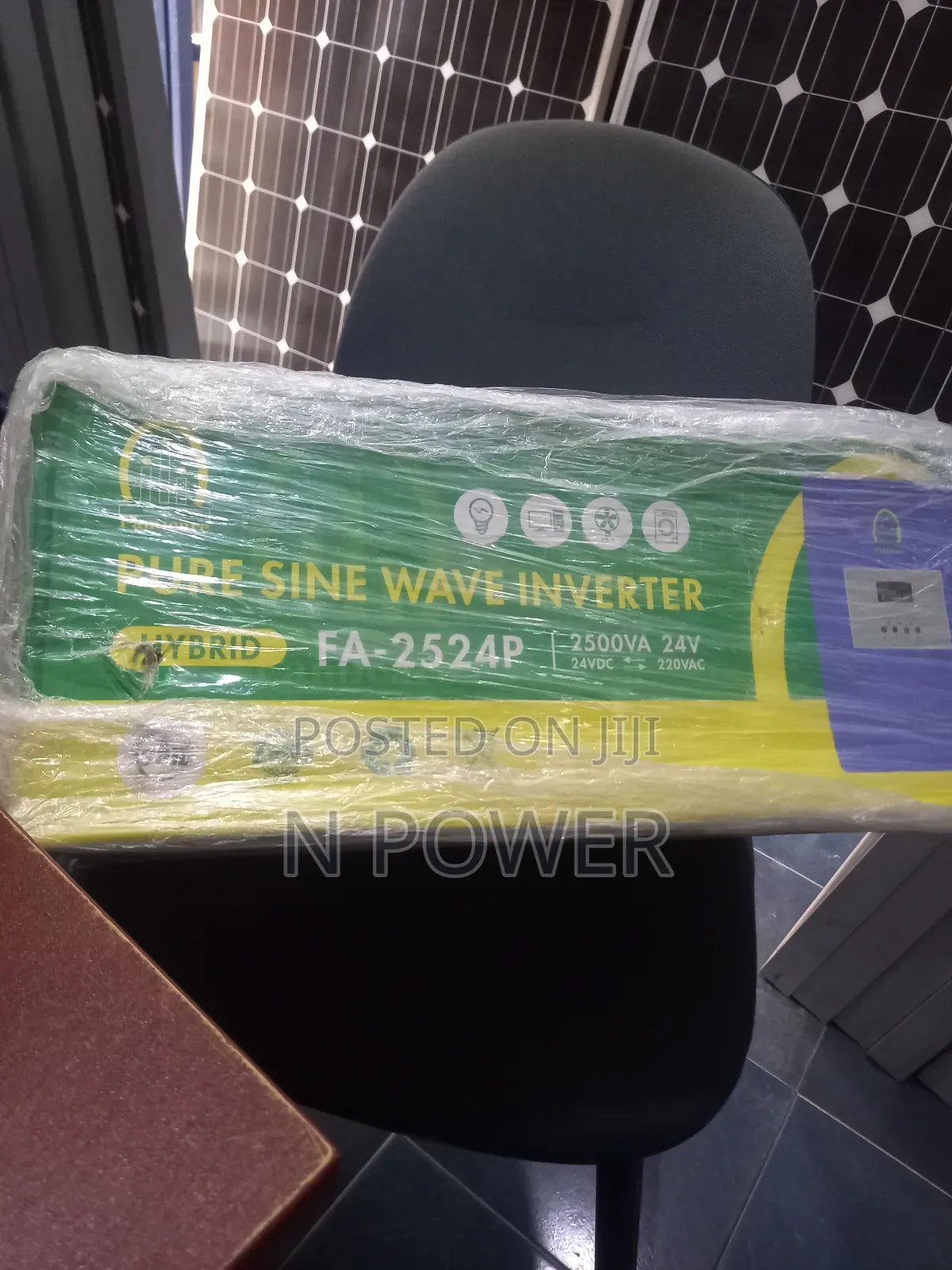 Famicare Solar Hybrid Inverter 2.5kva 24v