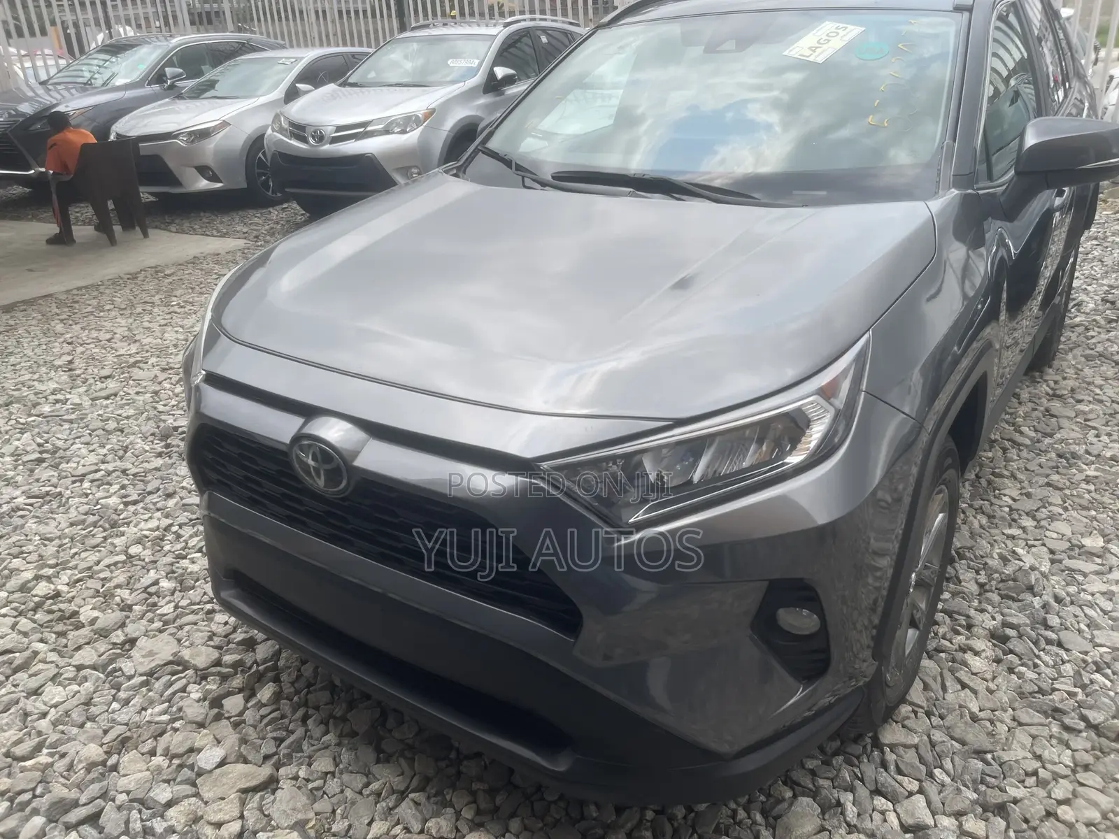 Toyota RAV4 2021 Gray