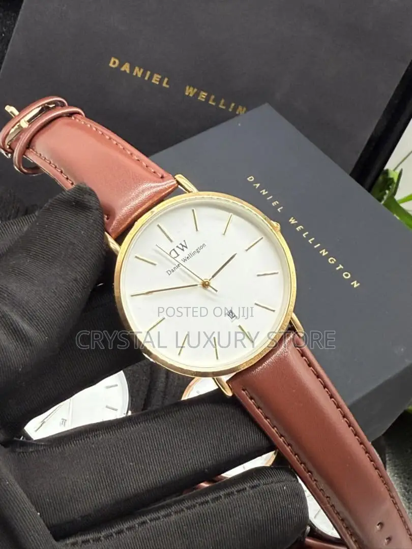 Daniel Washington Quality Men Genuine Leather Wristwatch